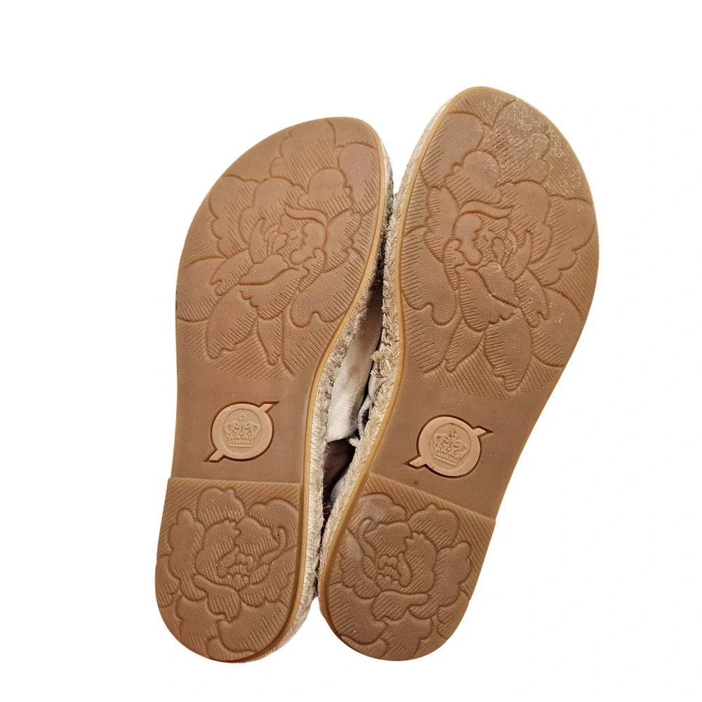 Born espadrille sandals